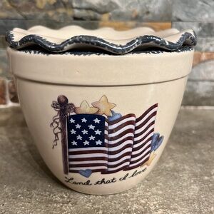 Vintage Home & Garden Party Ltd Stoneware Dip 2003 Patriotic American Flag  USA